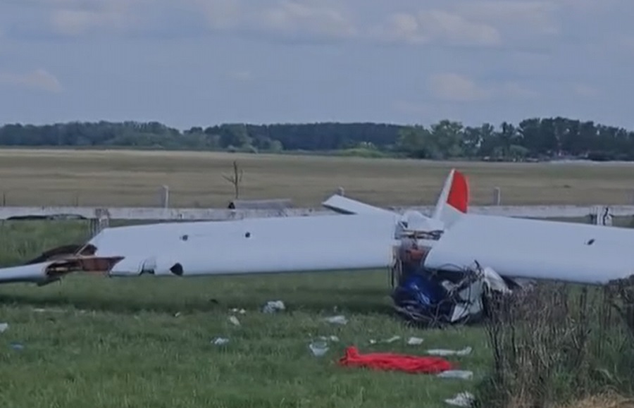 Életéért küzd egy 17 éves lány: repülővel zuhant le Dunakeszin